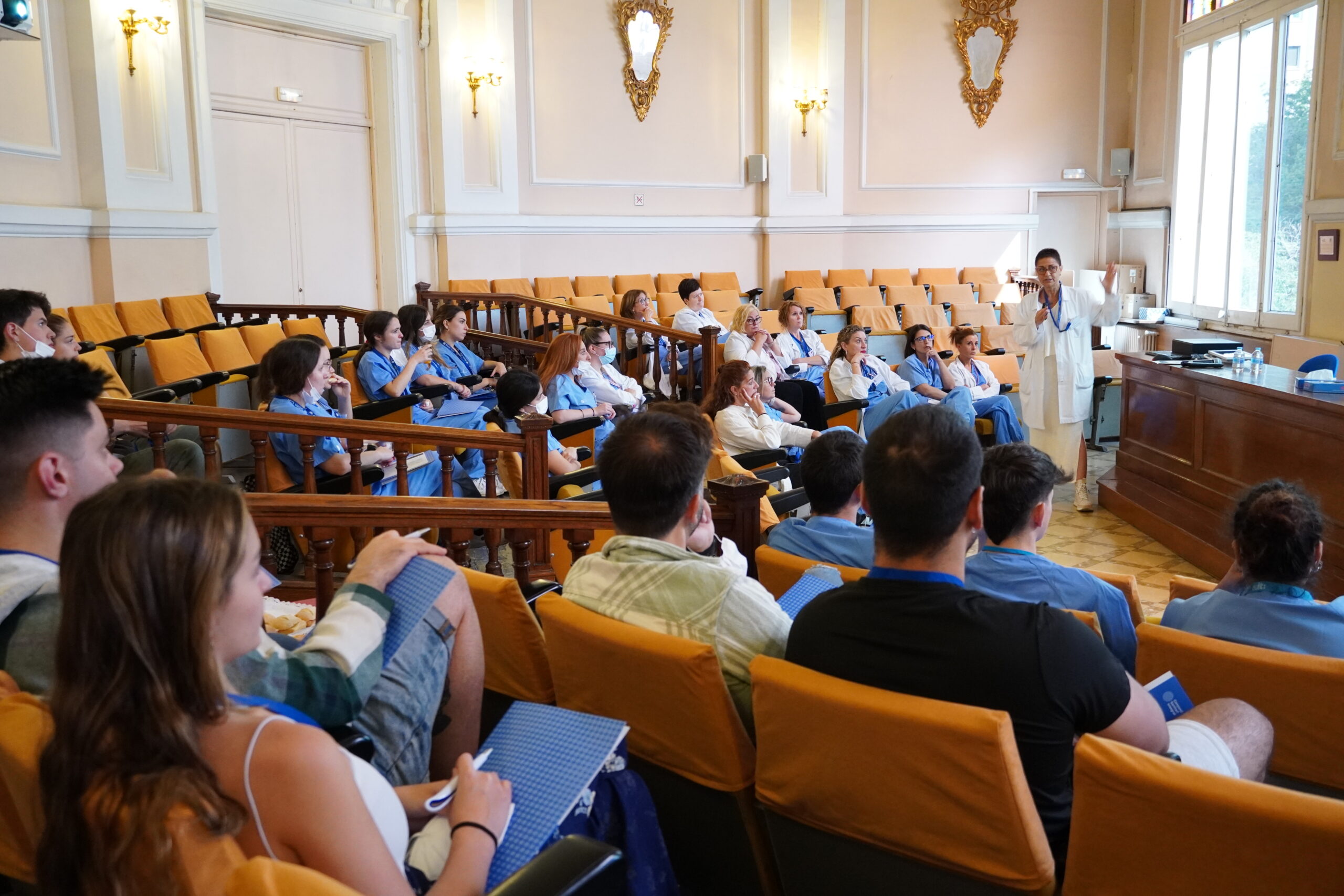 Celebrem la jornada de portes obertes per infermeres a l'Hospital Dos de Maig
